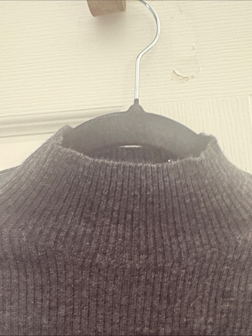 Jones Studio Charcoal Ribbed Knit Top - Picture 3 of 5